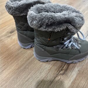 Hi-Tec Kids Gray Quilted Faux-Fur Snow Boots